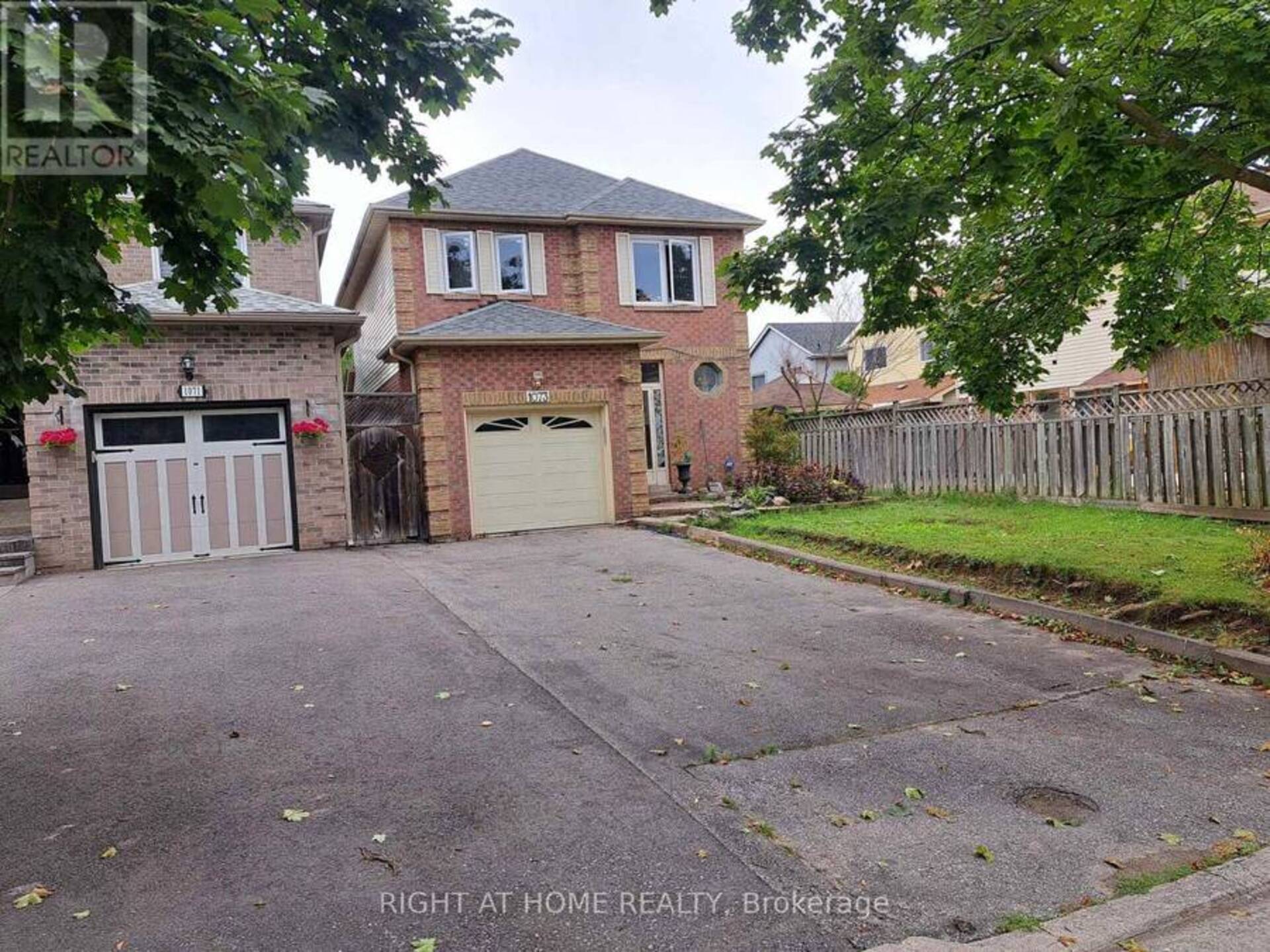 1073 RATHMORE CRESCENT Pickering