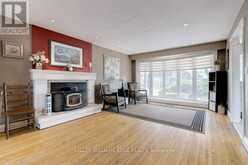 4451 COSBURN CRESCENT Burlington