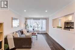 61 NEWLANDS AVENUE Toronto