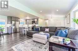 8774 WELLINGTON RD 5 Minto