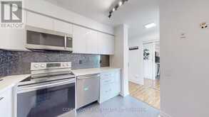 1109 - 2 CLAIRTRELL ROAD Toronto