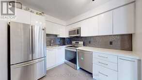 1109 - 2 CLAIRTRELL ROAD Toronto