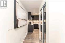 313-100 EAGLE ROCK WAY Vaughan