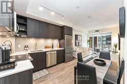 313-100 EAGLE ROCK WAY Vaughan