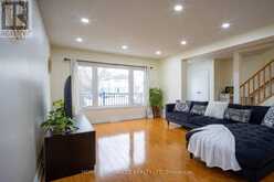 40 DOWSWELL DRIVE Toronto