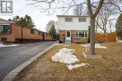 40 DOWSWELL DRIVE Toronto