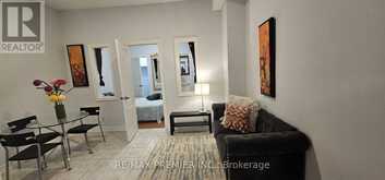 103 - 1643 ST CLAIR AVENUE W Toronto