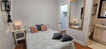 103 - 1643 ST CLAIR AVENUE W Toronto