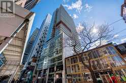 705 - 375 KING STREET W Toronto