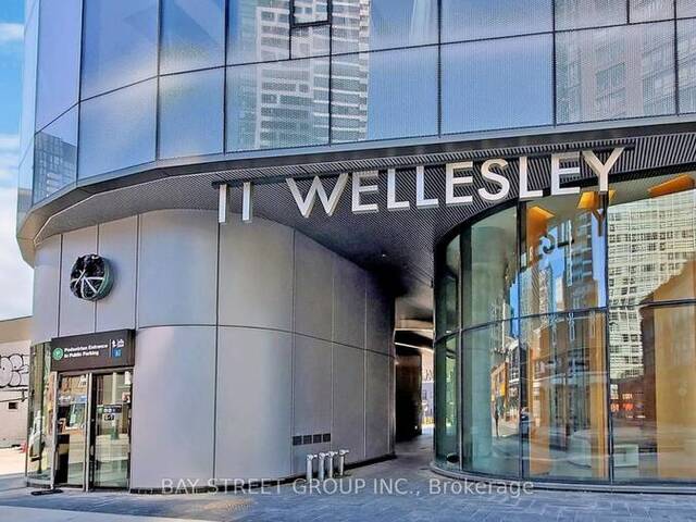 3607 - 11 WELLESLEY STREET W Toronto Ontario