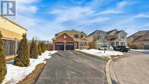 1017 HINTERLAND COURT Oshawa