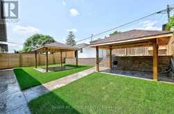 32 DEL RIA DRIVE Toronto