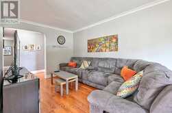 32 DEL RIA DRIVE Toronto