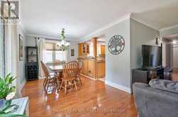 32 DEL RIA DRIVE Toronto