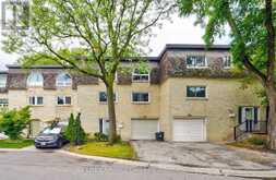 62 COURVILLE COACH WAY Toronto