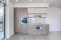 2409 - 39 ROEHAMPTON AVENUE Toronto