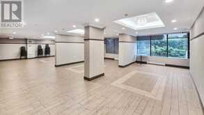 512 - 7460 BATHURST STREET Vaughan