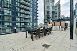 315 - 2220 LAKE SHORE BOULEVARD W Toronto