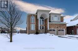 33 ELLIS CRESCENT Kawartha Lakes