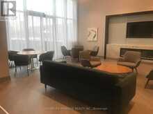 319 - 100 EAGLE ROCK WAY Vaughan