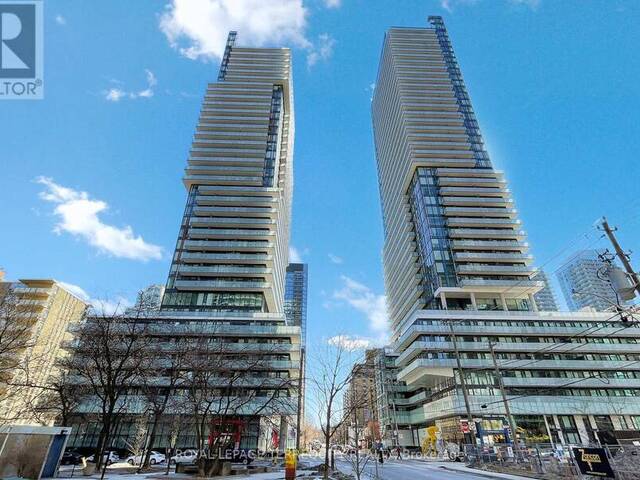 1707 - 185 ROEHAMPTON AVENUE Toronto Ontario