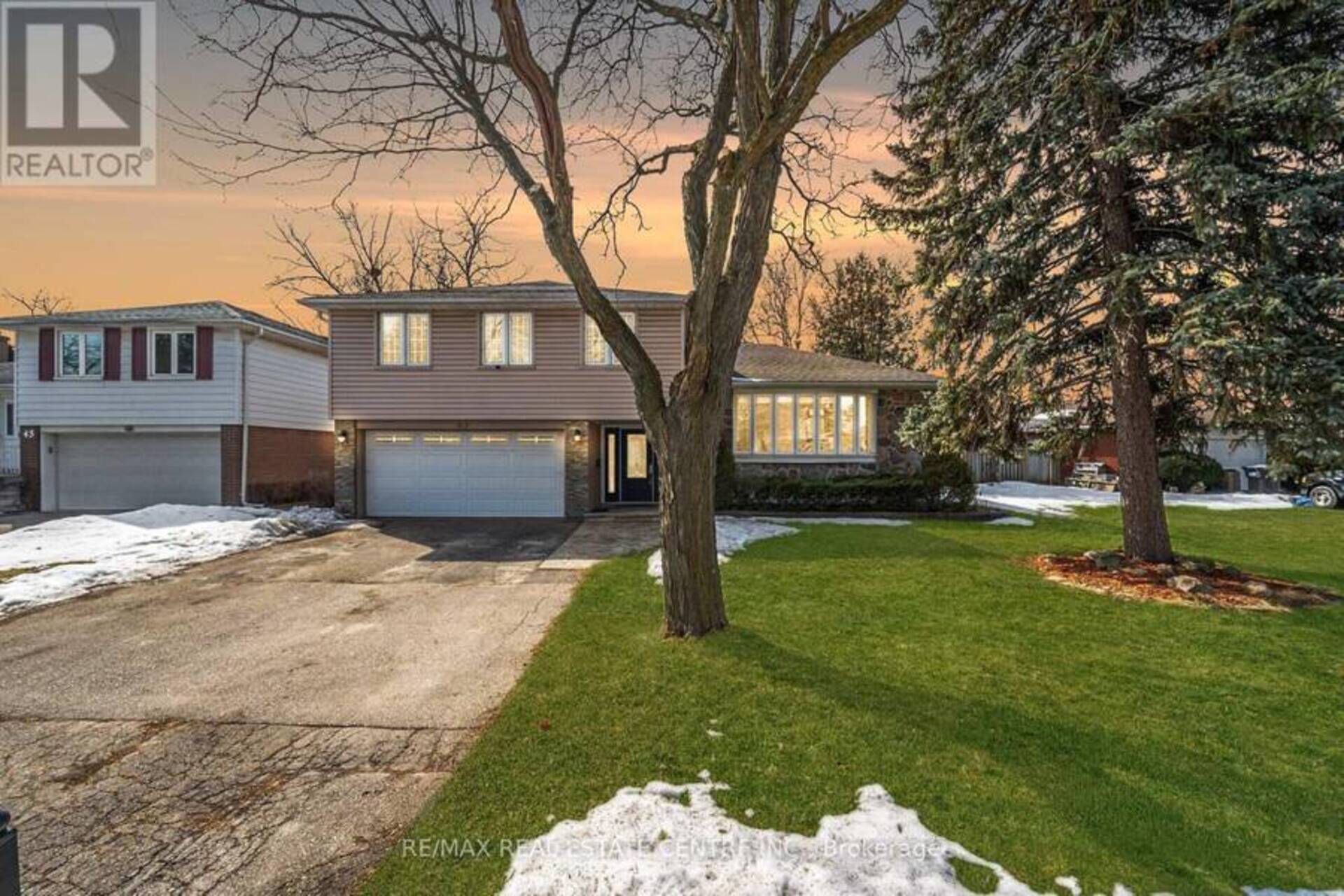 45 CORE CRESCENT Brampton