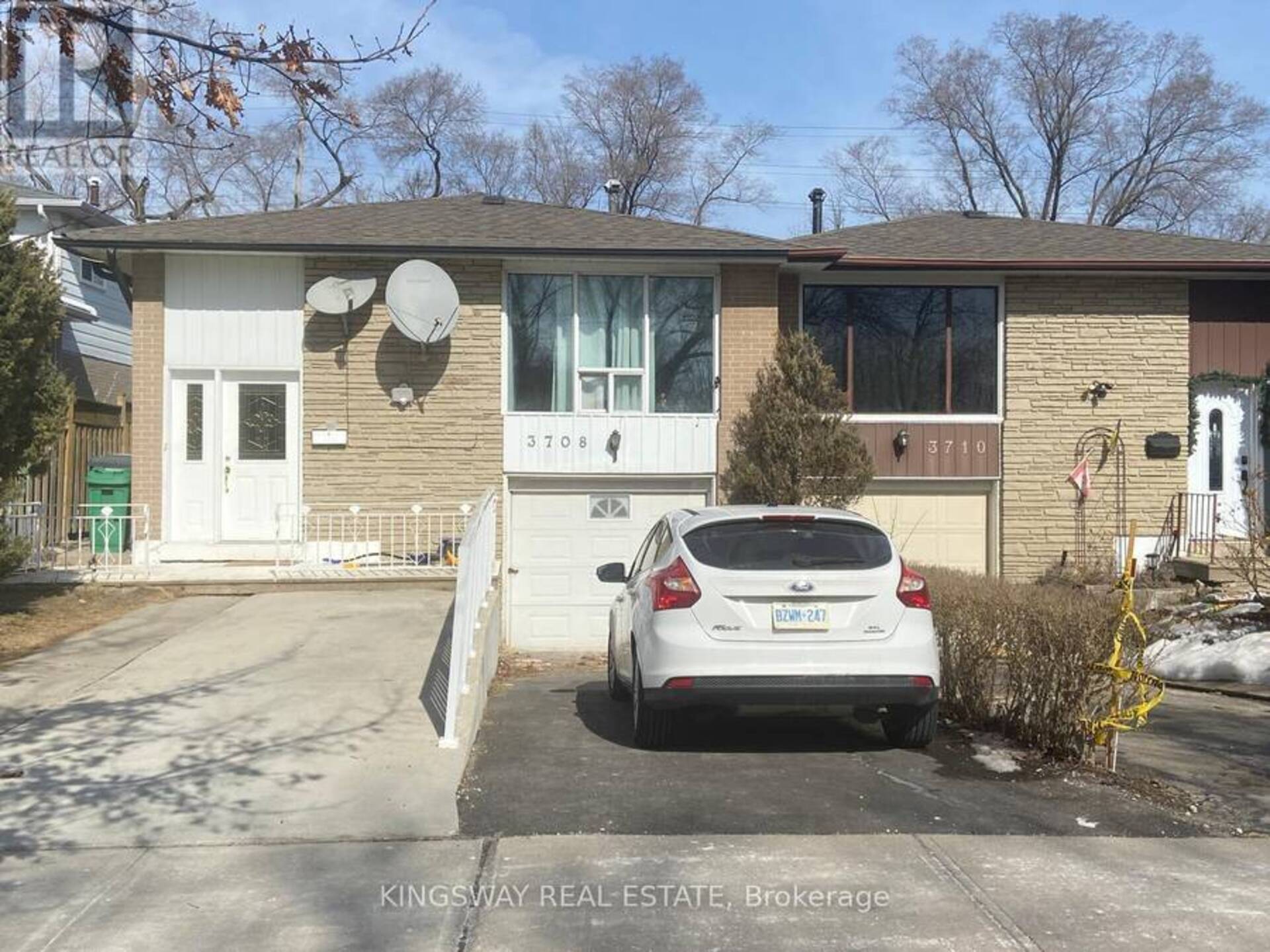 3708 ELLENGALE DRIVE Mississauga