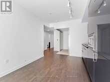 1533 - 230 SIMCOE STREET Toronto