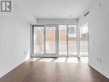 1533 - 230 SIMCOE STREET Toronto