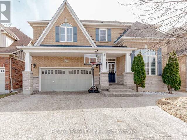 32 NANAIMO CRESCENT Hamilton Ontario