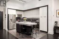 213 - 295 DAVENPORT ROAD Toronto