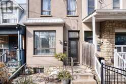 32 TECUMSETH STREET Toronto