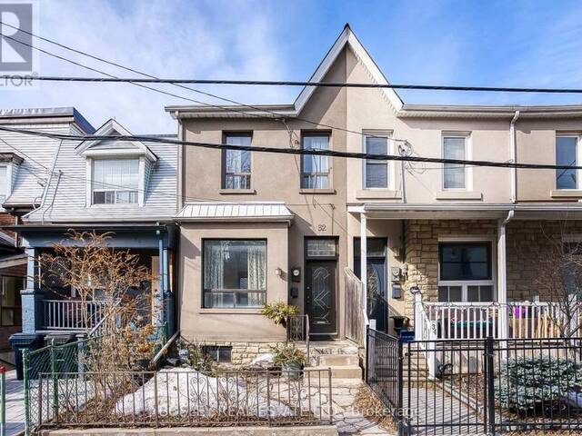 32 TECUMSETH STREET Toronto Ontario