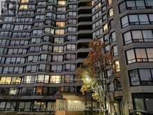 401 - 7440 BATHURST STREET Vaughan