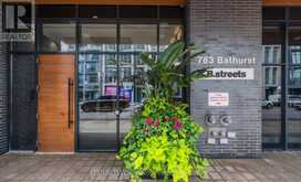 503 - 783 BATHURST STREET Toronto