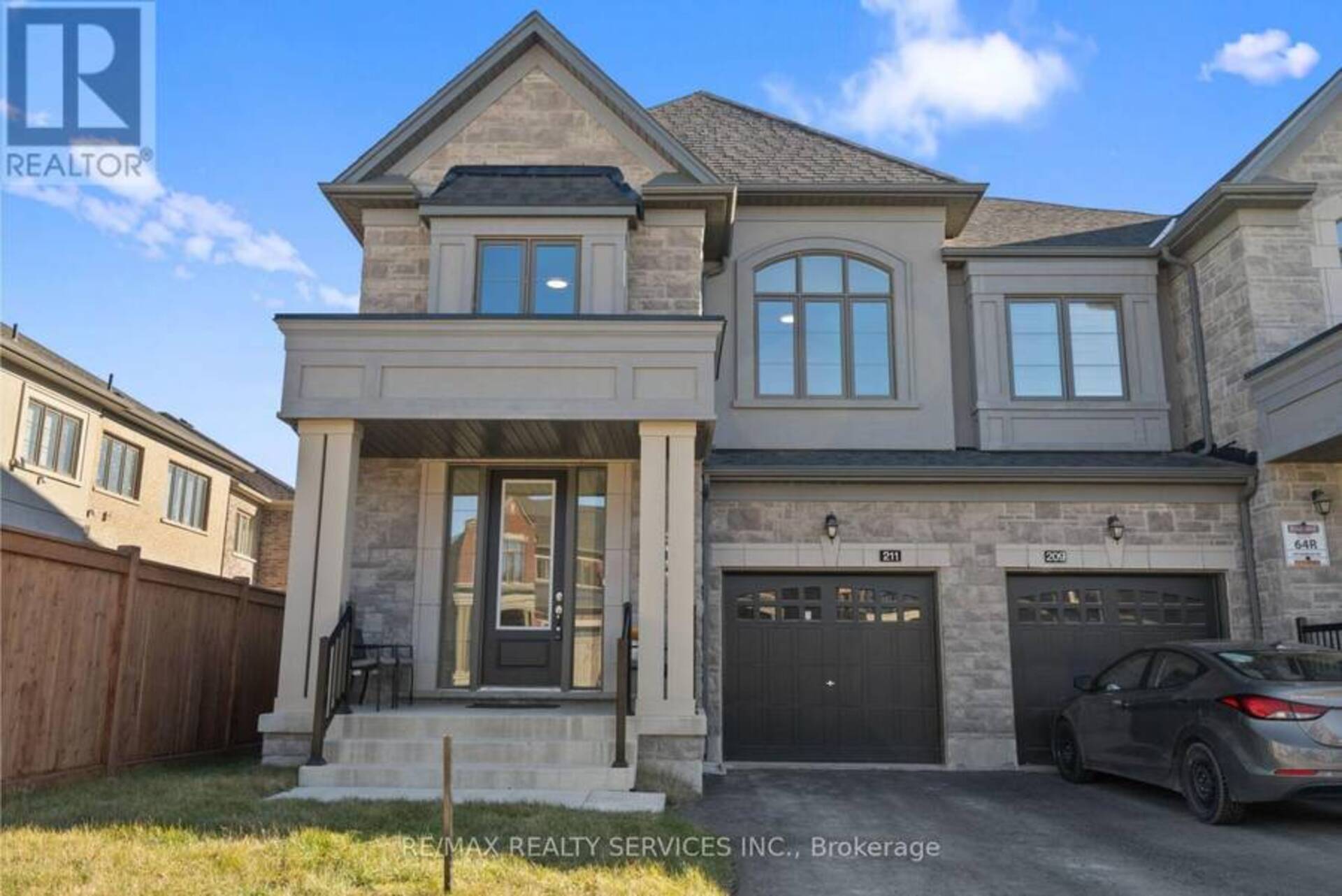 211 THOMPSON DRIVE East Gwillimbury