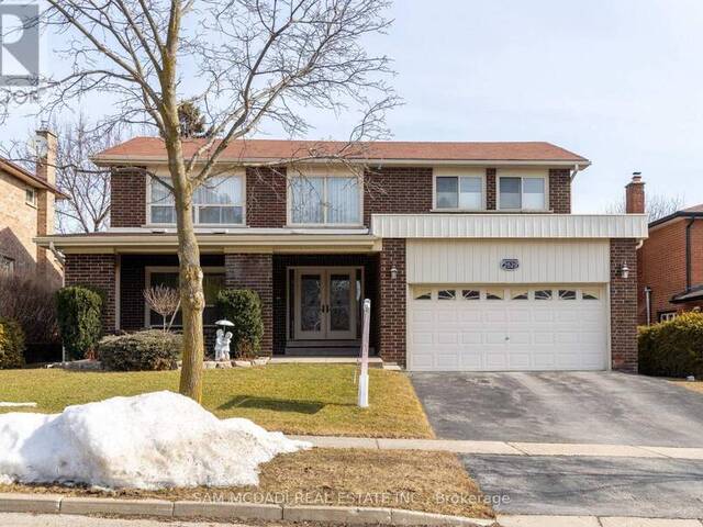 2529 CLAYMORE CRESCENT Mississauga Ontario