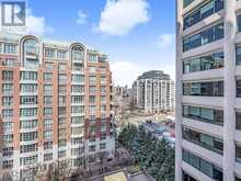 702 - 48 ST CLAIR AVENUE W Toronto