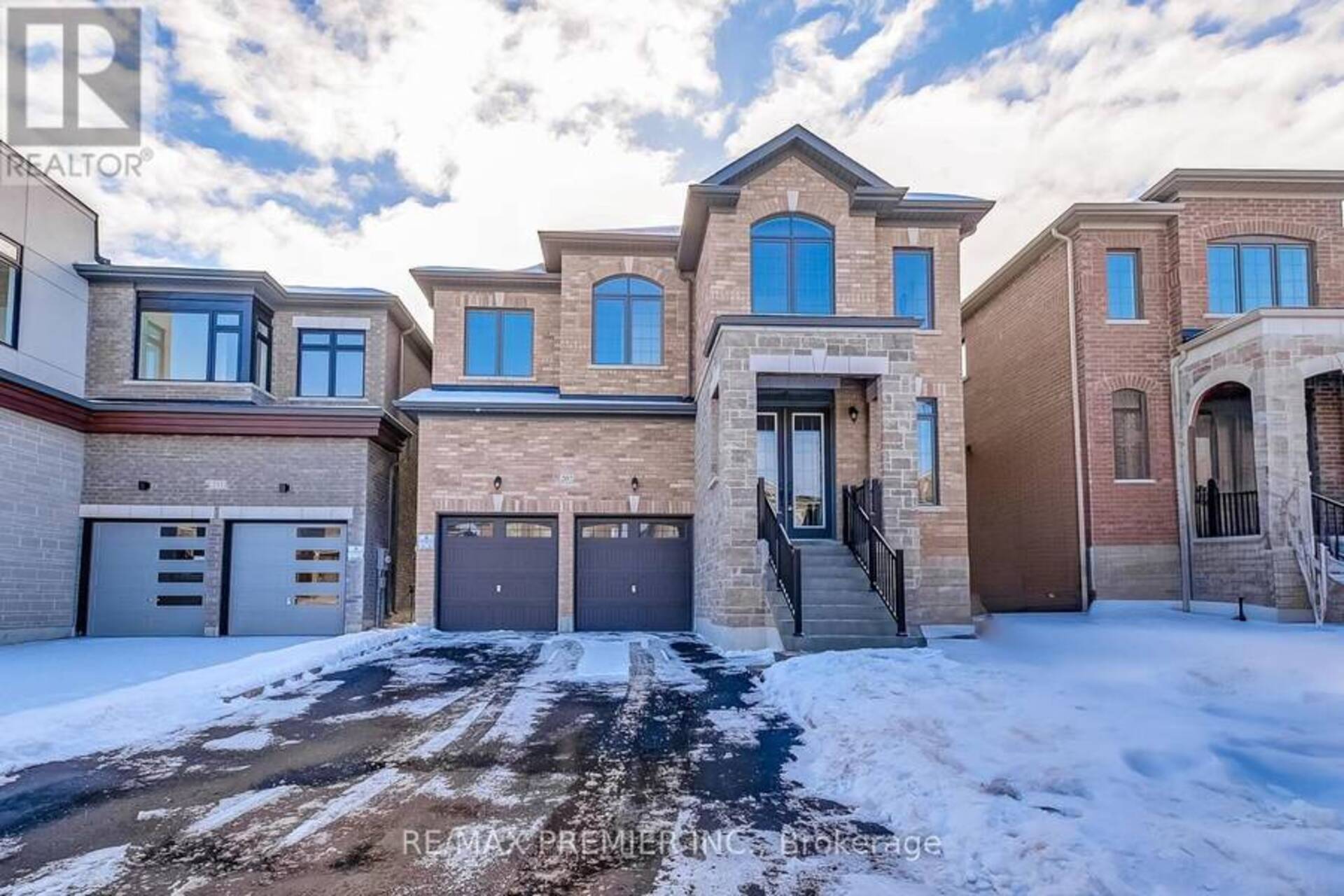 207 FALLHARVEST WAY Whitchurch-Stouffville