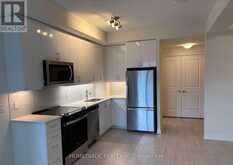 1112 - 38 ANNIE CRAIG DRIVE Toronto