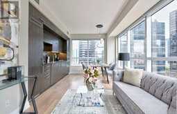 1005 - 2 ANNDALE DRIVE Toronto