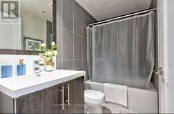 1005 - 2 ANNDALE DRIVE Toronto