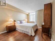 302 - 300 WEBB DRIVE Mississauga