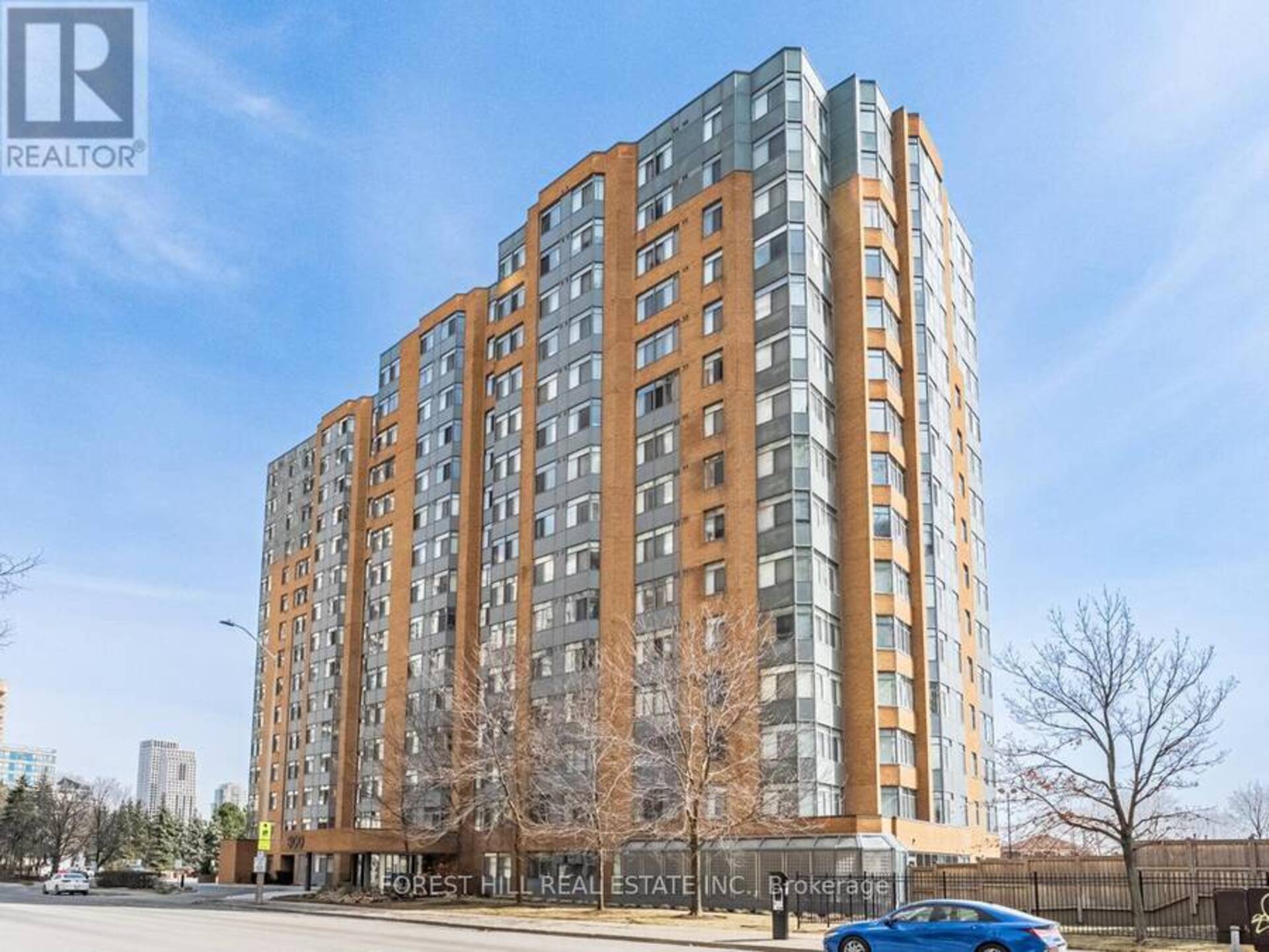 302 - 300 WEBB DRIVE Mississauga