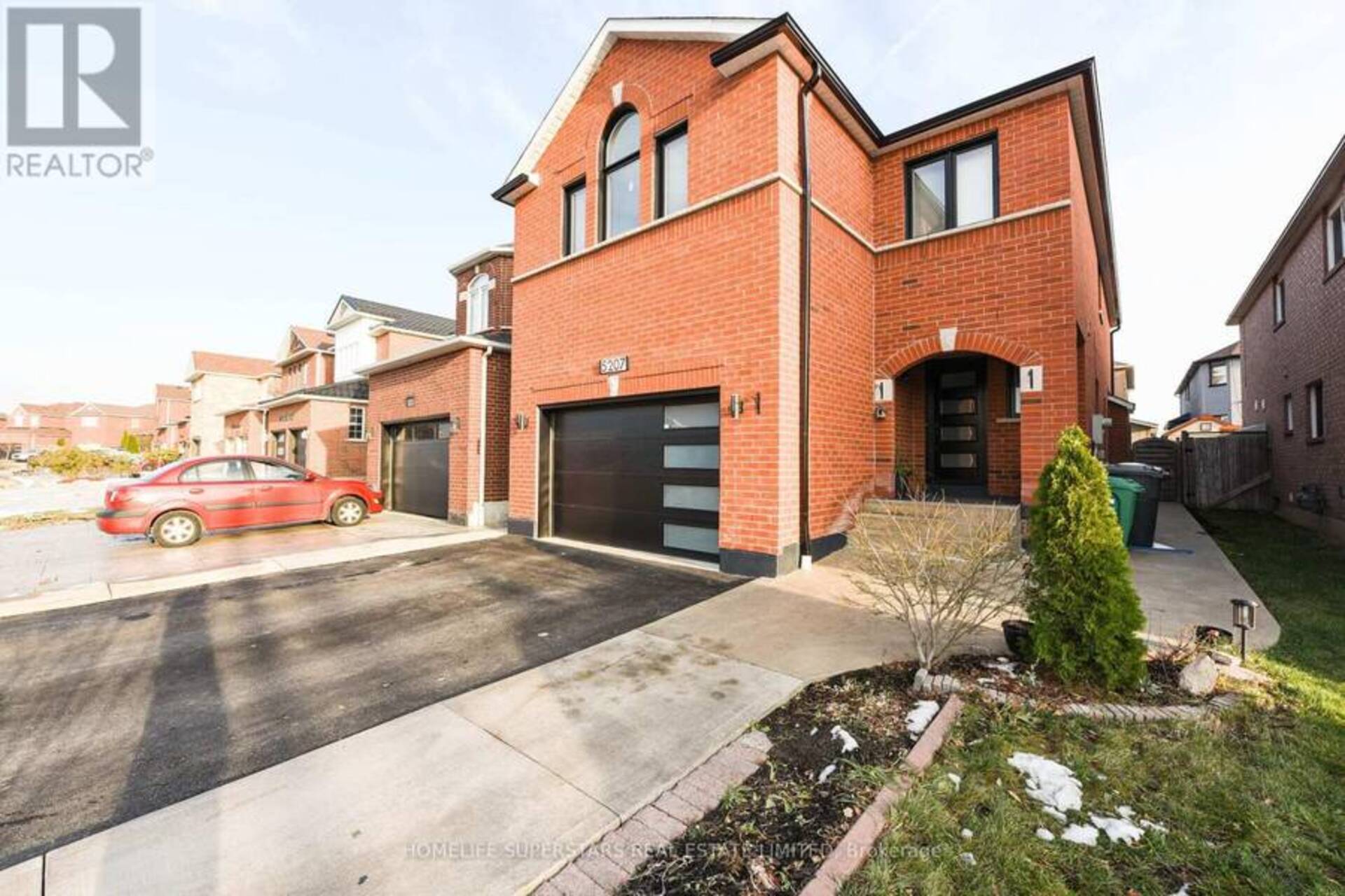 5207 BROOKWOOD COURT Mississauga