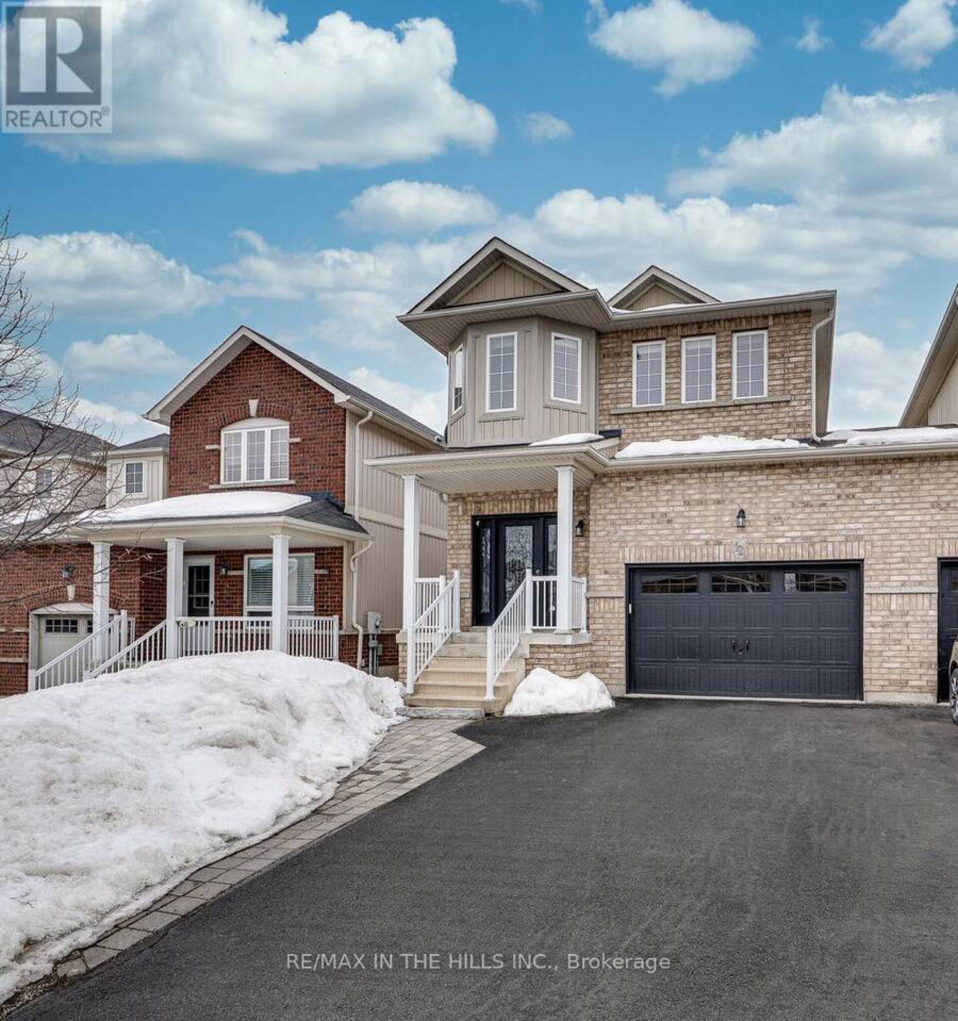 12 JAMES ARNOTT CRESCENT Orangeville