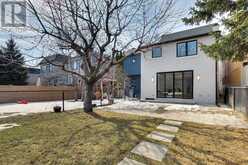 393 WINNETT AVENUE Toronto