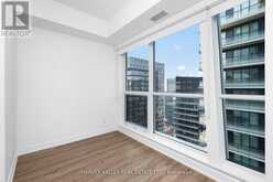 4504 - 327 KING STREET W Toronto