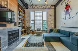 208 - 676 RICHMOND STREET W Toronto