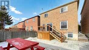 141 PONYMEADOW TERRACE E Toronto